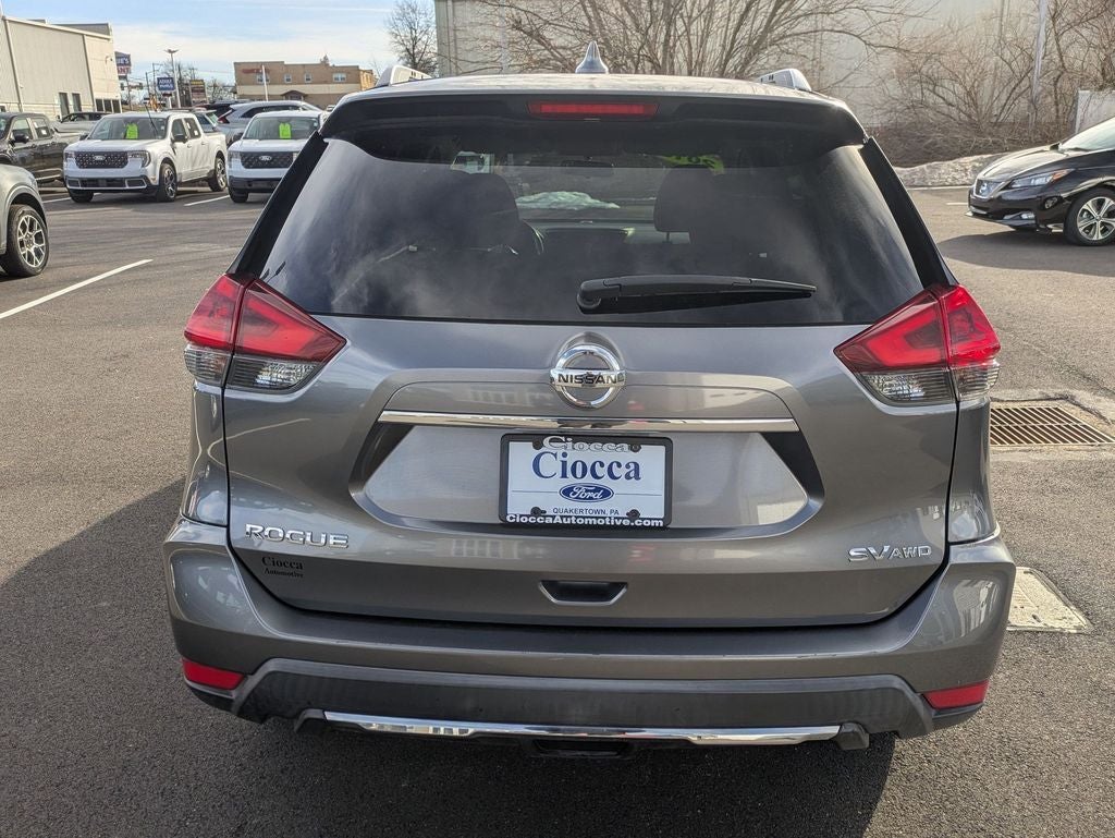 2018 Nissan Rogue SV