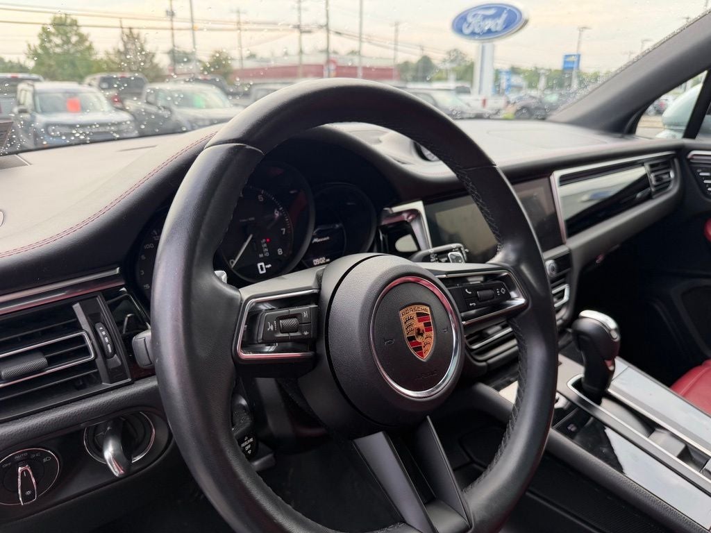 2024 Porsche Macan Base