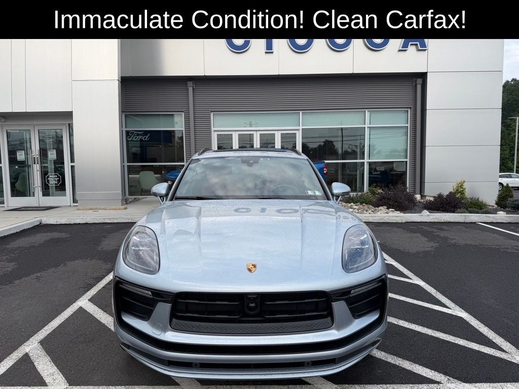 2024 Porsche Macan Base