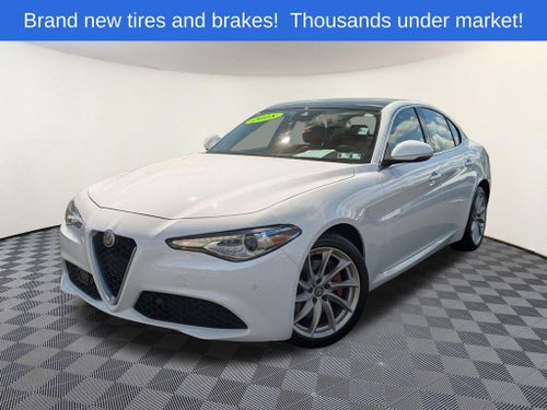 2018 Alfa Romeo Giulia Base
