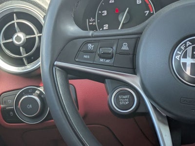 2018 Alfa Romeo Giulia Base