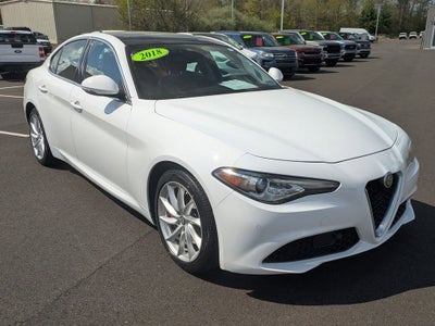 2018 Alfa Romeo Giulia Base