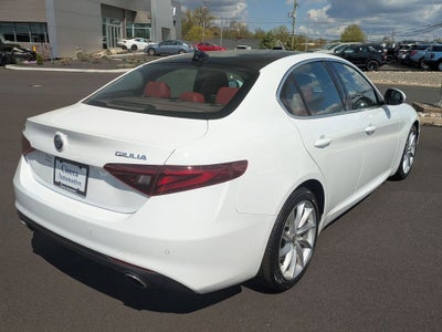 2018 Alfa Romeo Giulia Base
