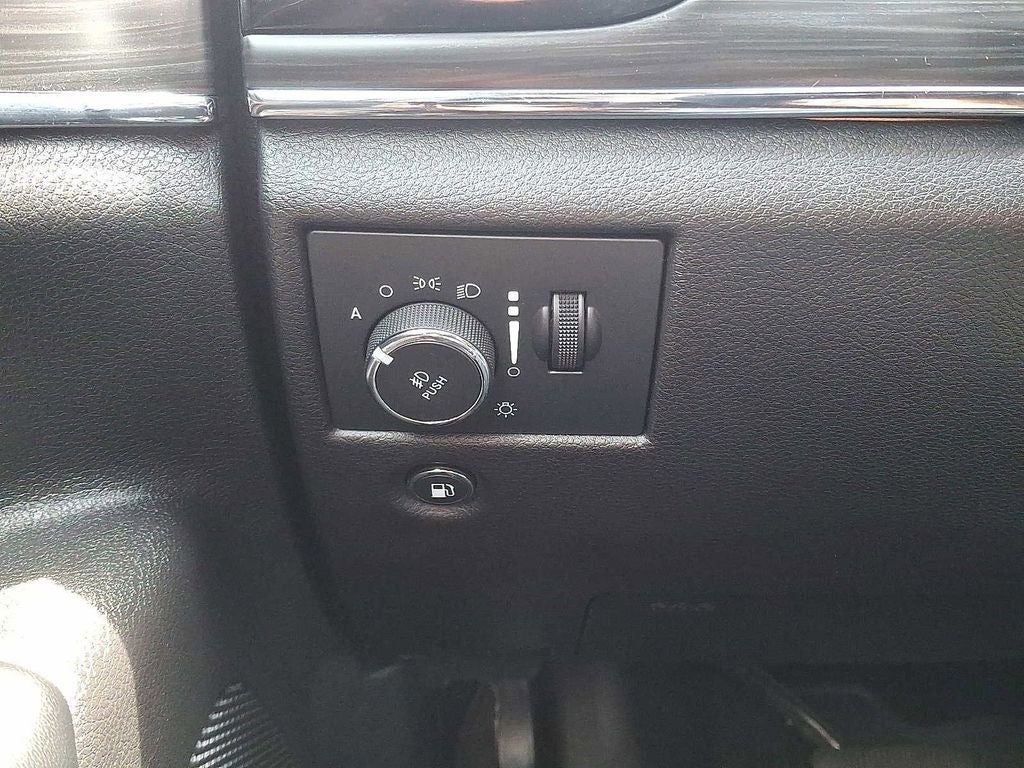 2021 Jeep Grand Cherokee 80th Anniversary Edition