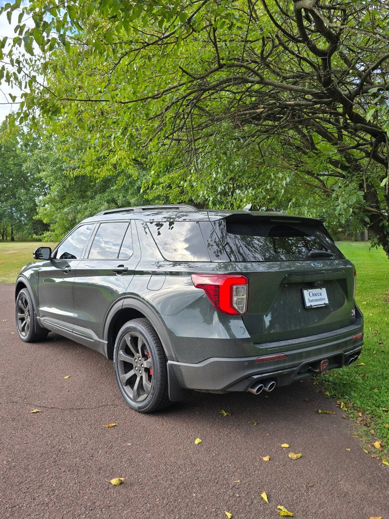 2023 Ford Explorer ST