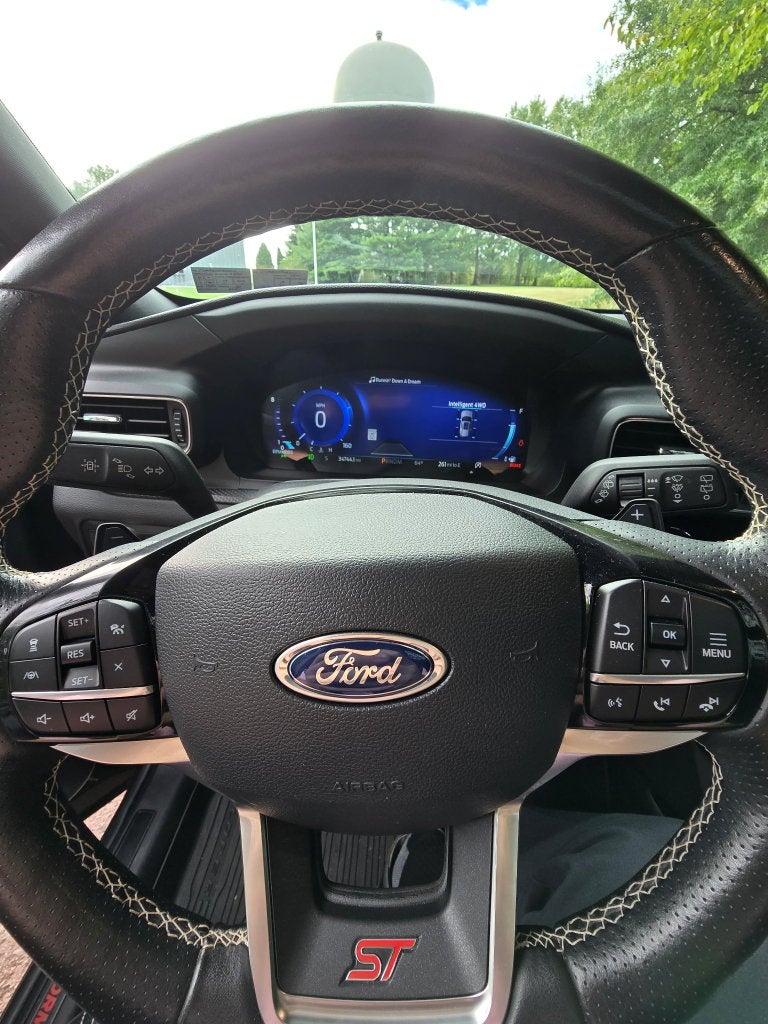 2023 Ford Explorer ST