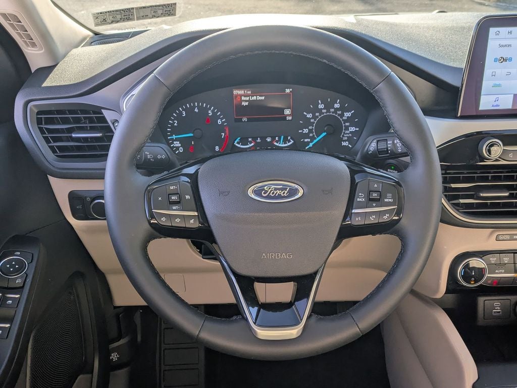 2022 Ford Escape SE