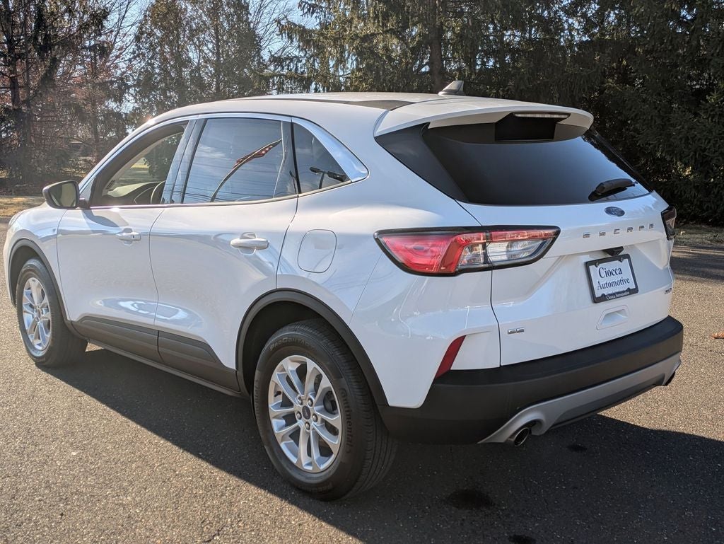 2022 Ford Escape SE