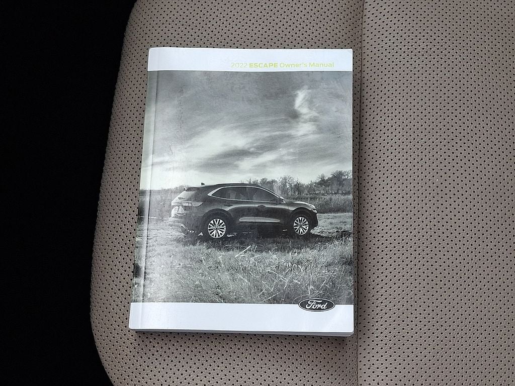 2022 Ford Escape Titanium