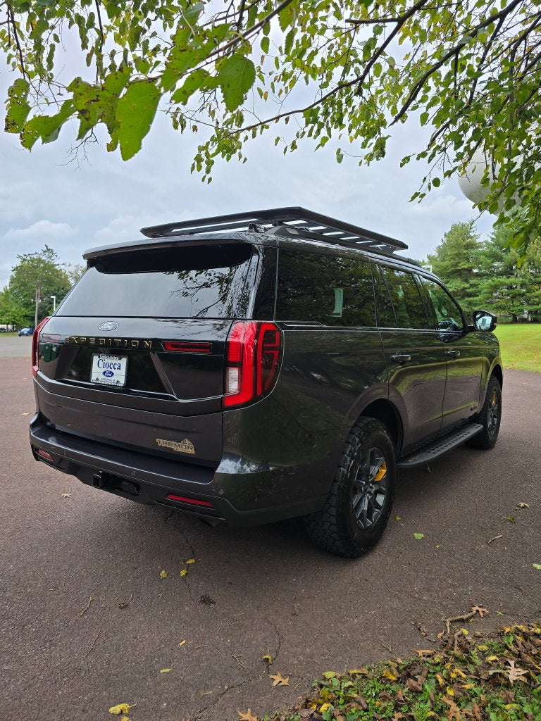 2026 Ford Expedition Tremor