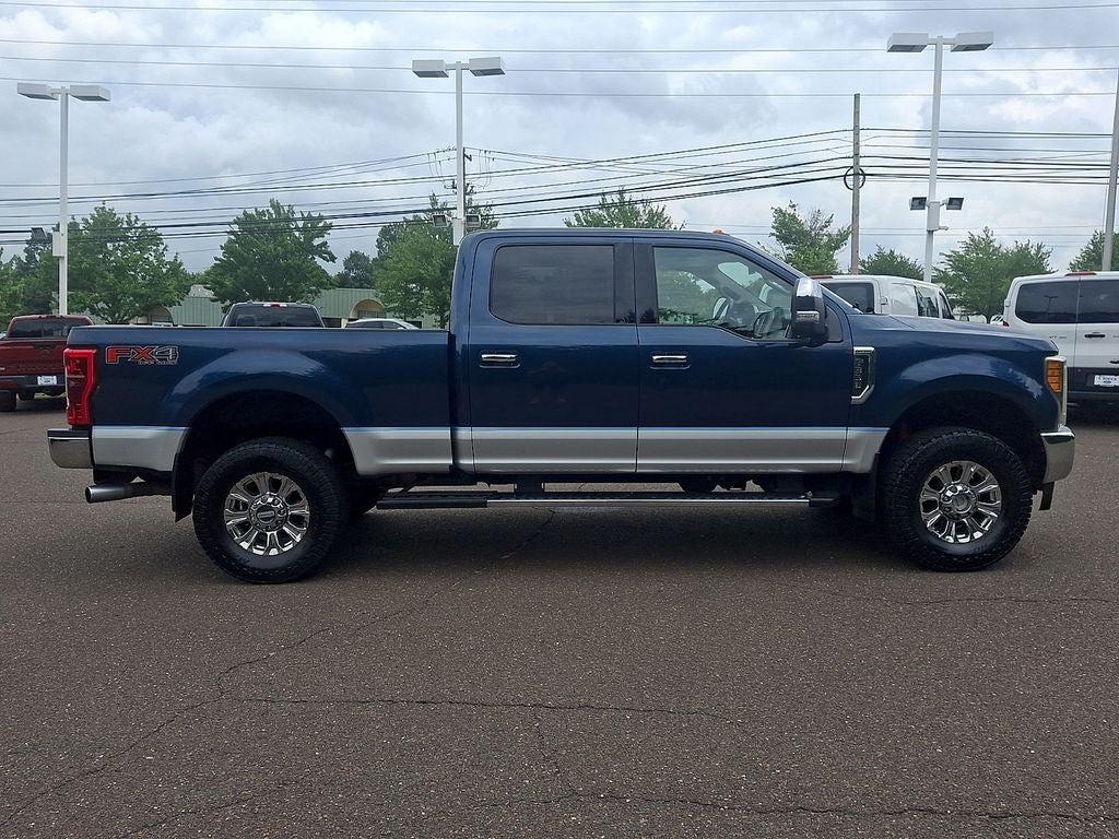 2017 Ford F-350SD Lariat