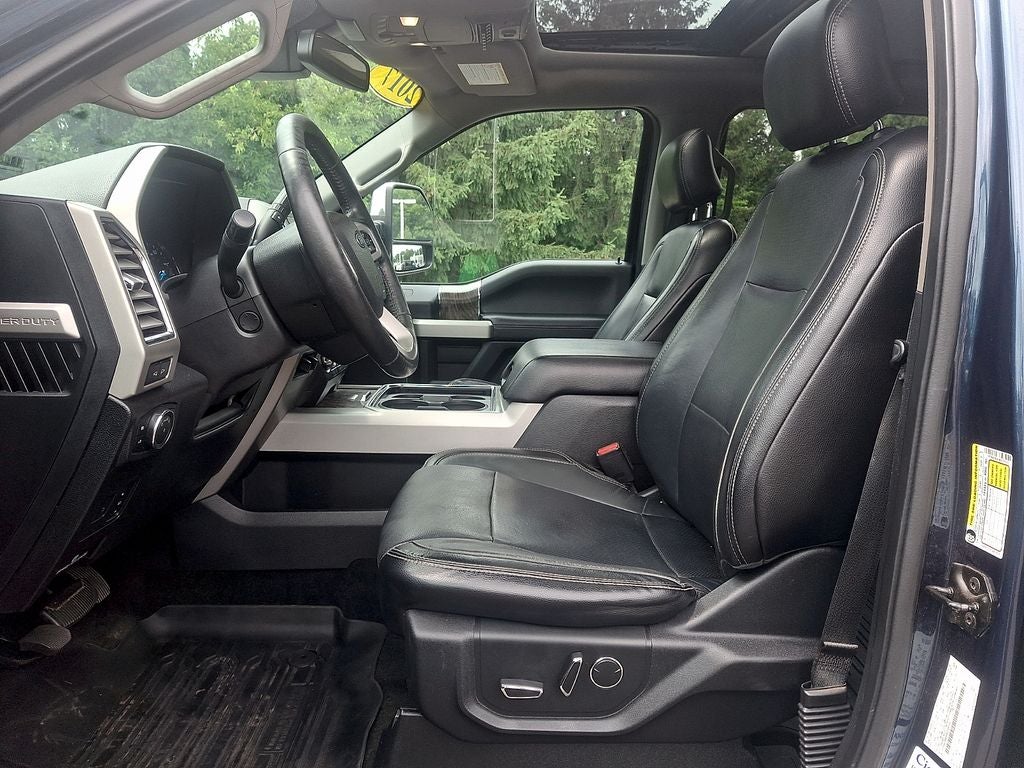 2017 Ford F-350SD Lariat