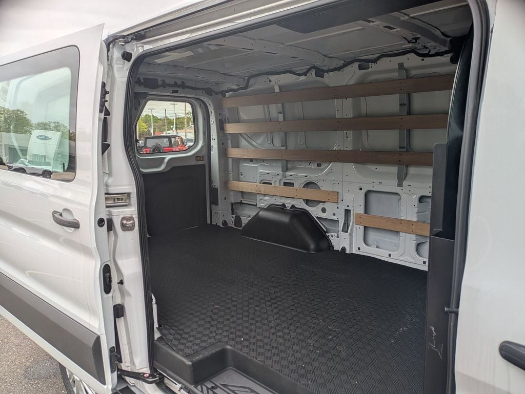 2024 Ford Transit-250 Base