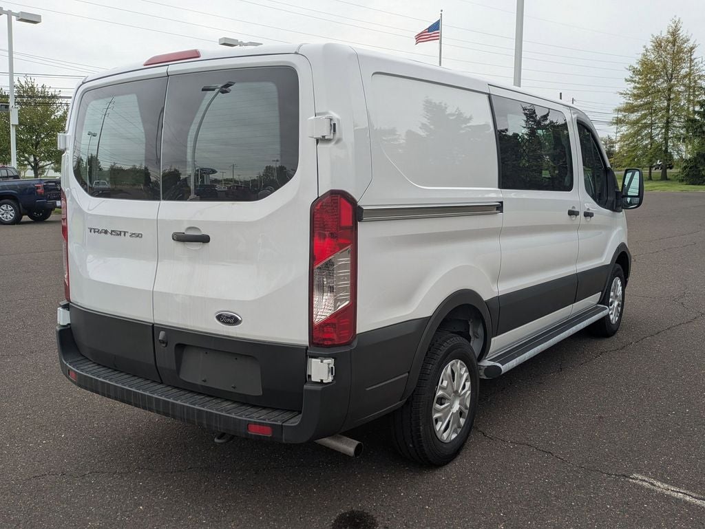 2024 Ford Transit-250 Base
