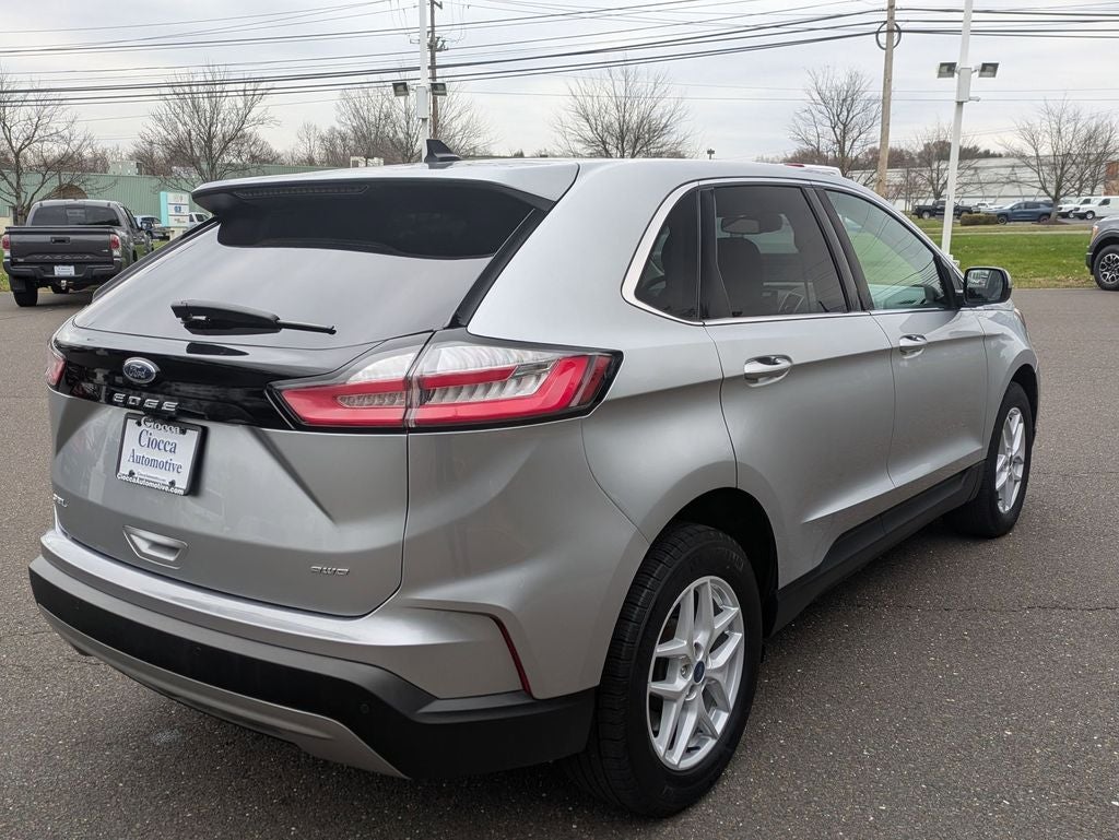 2022 Ford Edge SEL