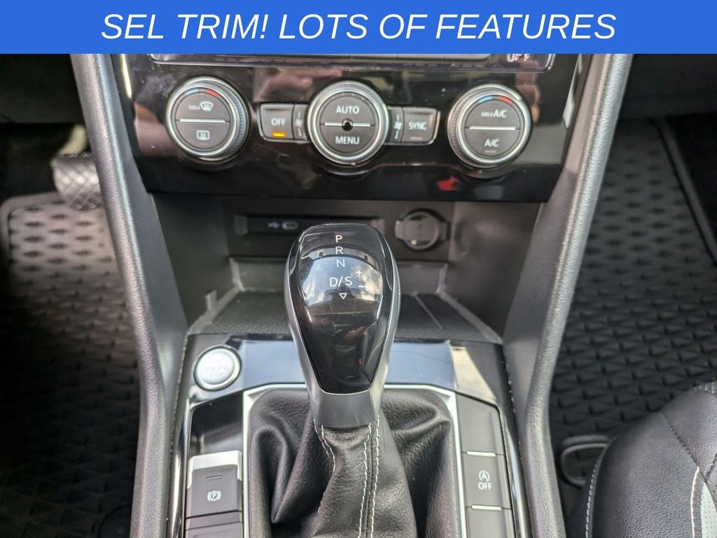 2022 Volkswagen Taos 1.5T SEL