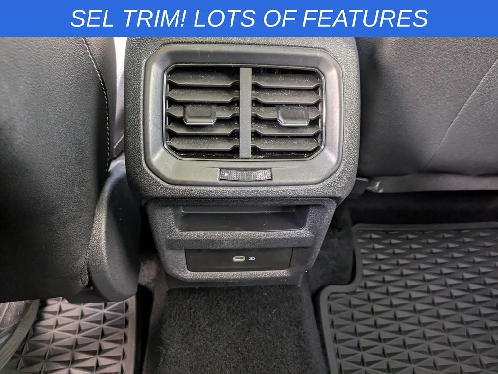 2022 Volkswagen Taos 1.5T SEL