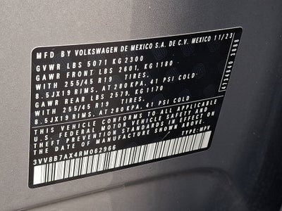 2024 Volkswagen Tiguan 2.0T SE R-Line Black