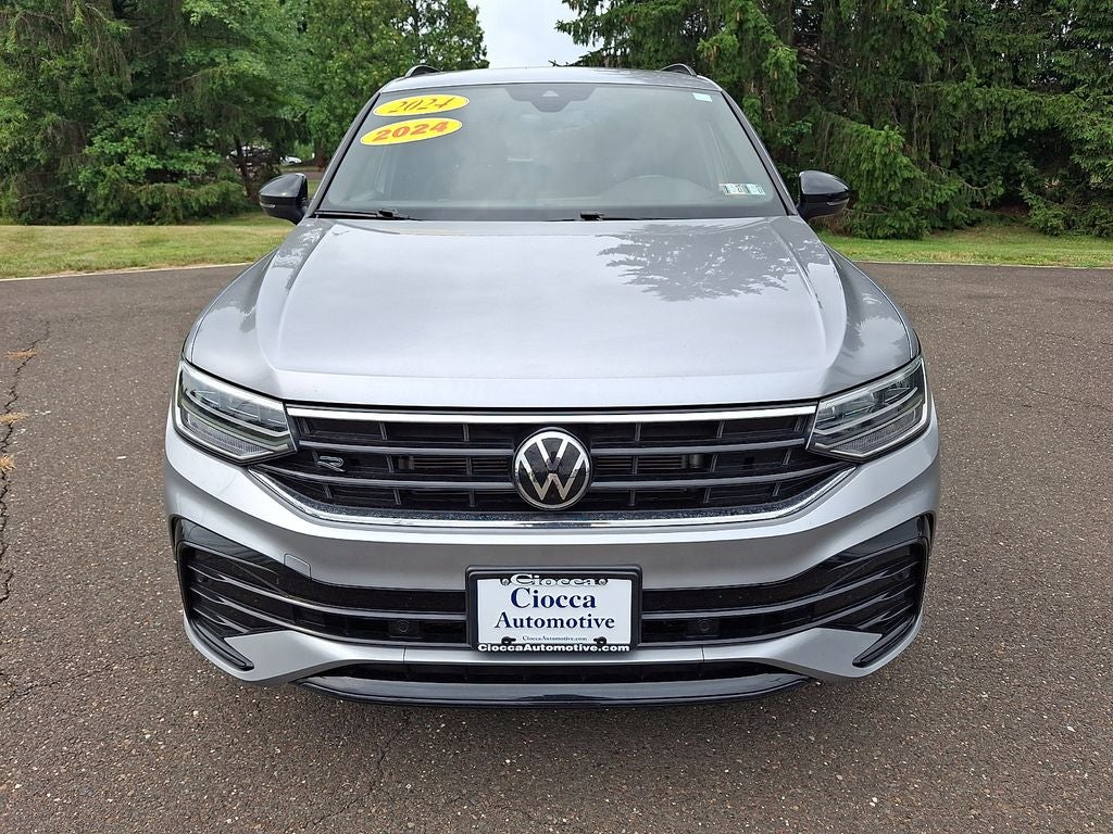 2024 Volkswagen Tiguan 2.0T SE R-Line Black