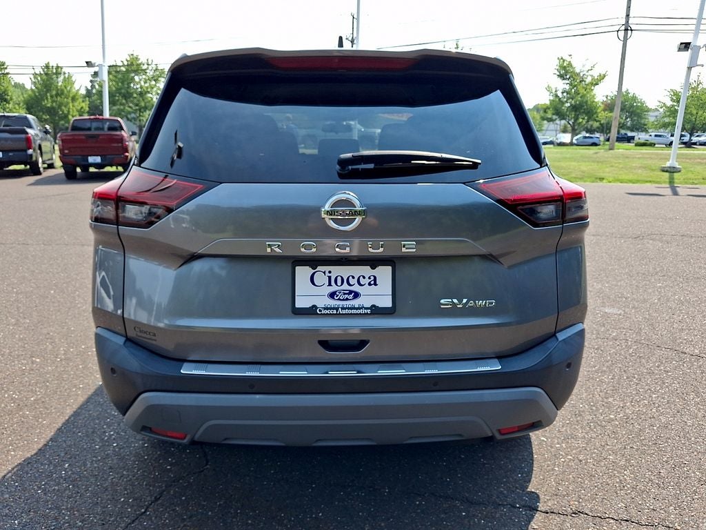 2021 Nissan Rogue SV