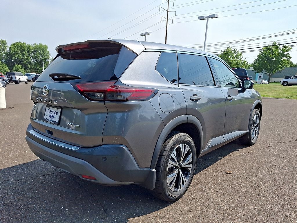 2021 Nissan Rogue SV