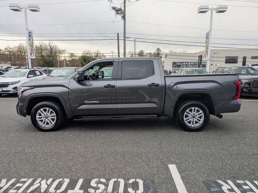2022 Toyota Tundra SR5