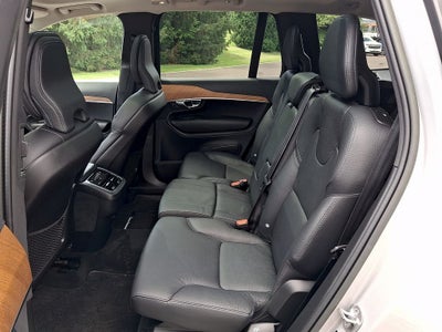 2023 Volvo XC90 B5 Plus