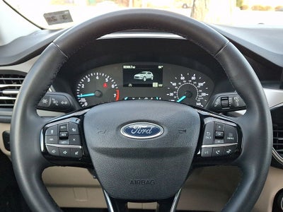 2022 Ford Escape SEL