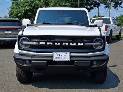 2024 Ford Bronco Outer Banks