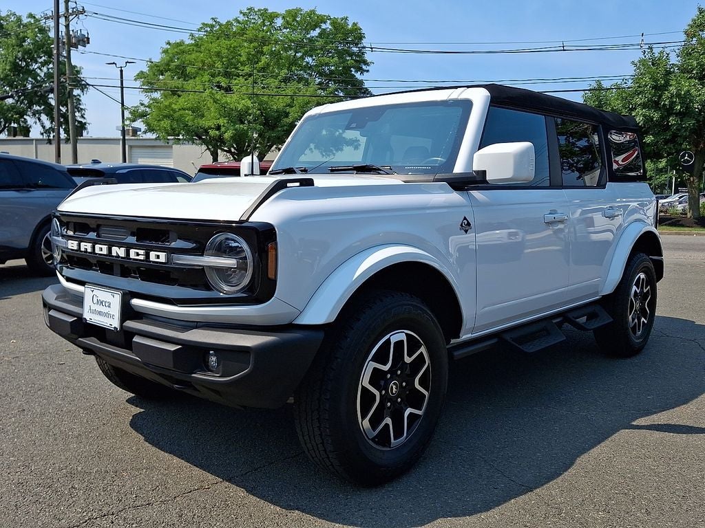 2024 Ford Bronco Outer Banks