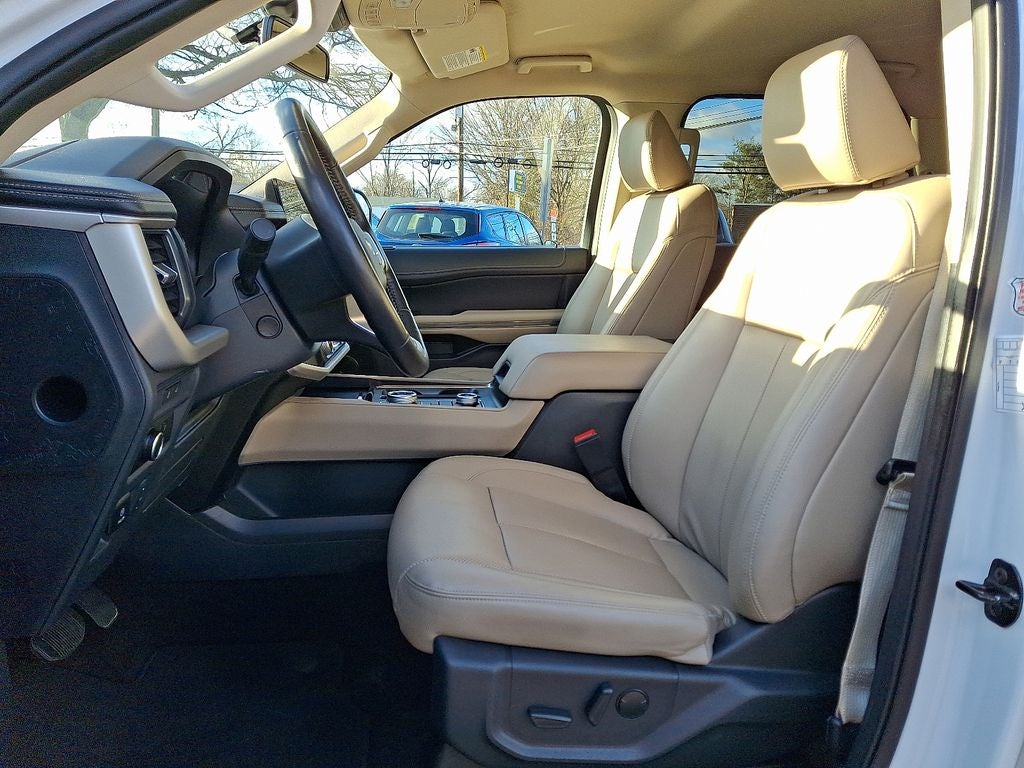 2023 Ford Expedition Max XLT