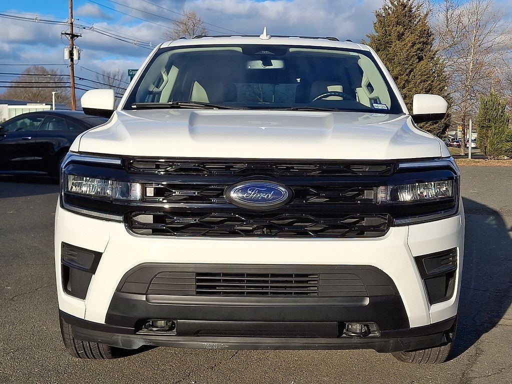 2023 Ford Expedition Max XLT