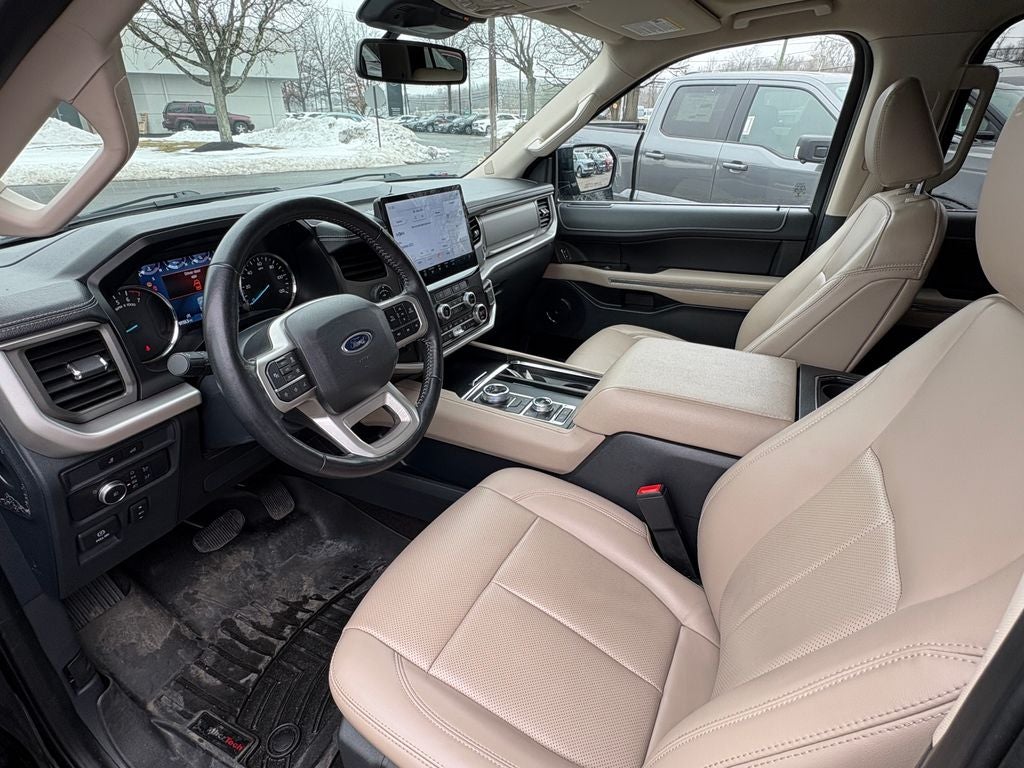 2022 Ford Expedition XLT