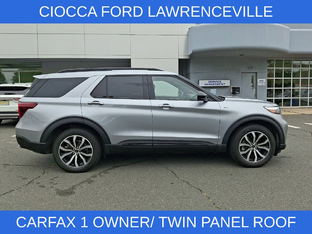 2023 Ford Explorer ST-Line