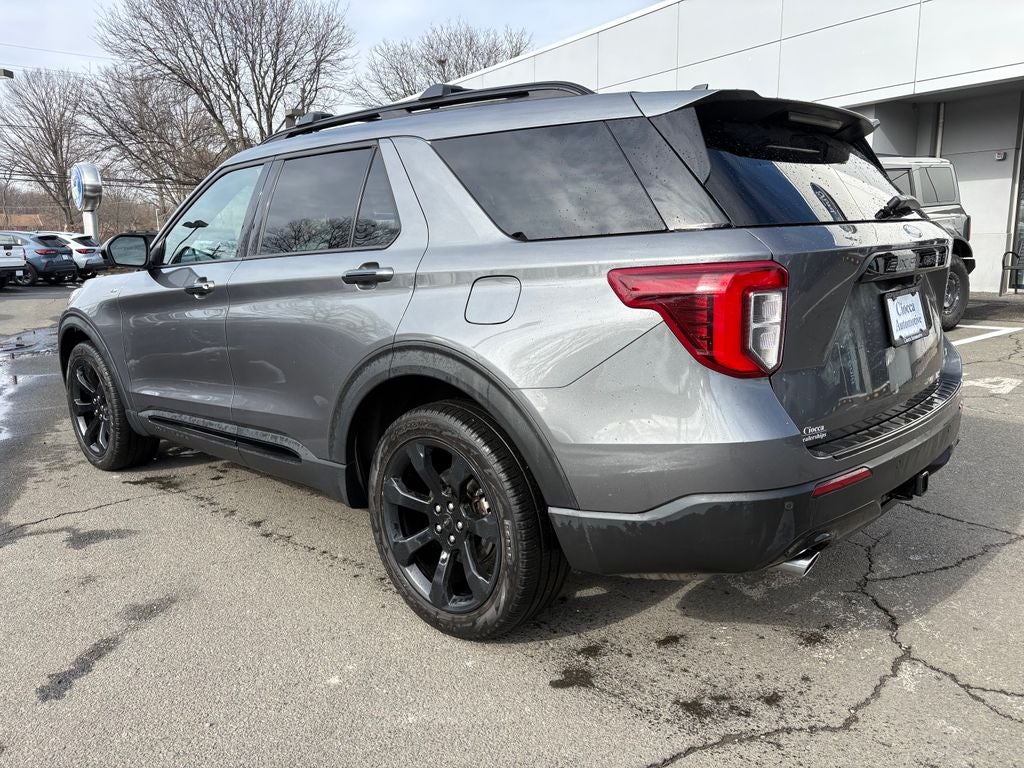 2022 Ford Explorer ST-Line