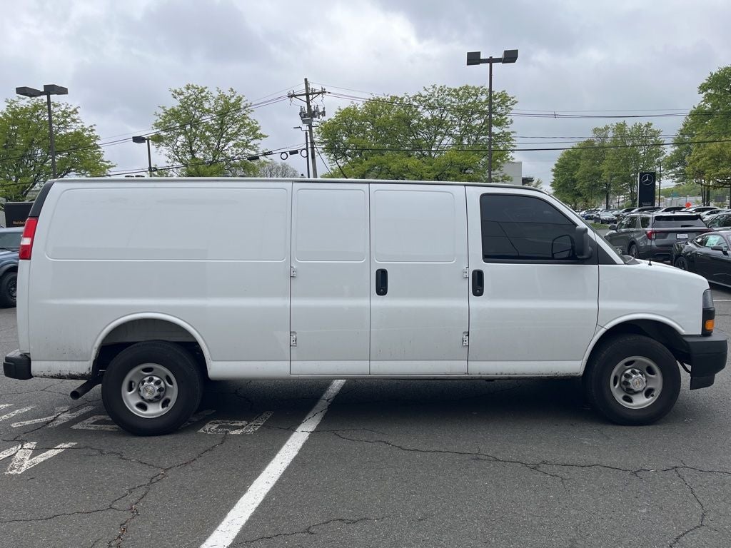 2025 Chevrolet Express 2500 Work Van Cargo