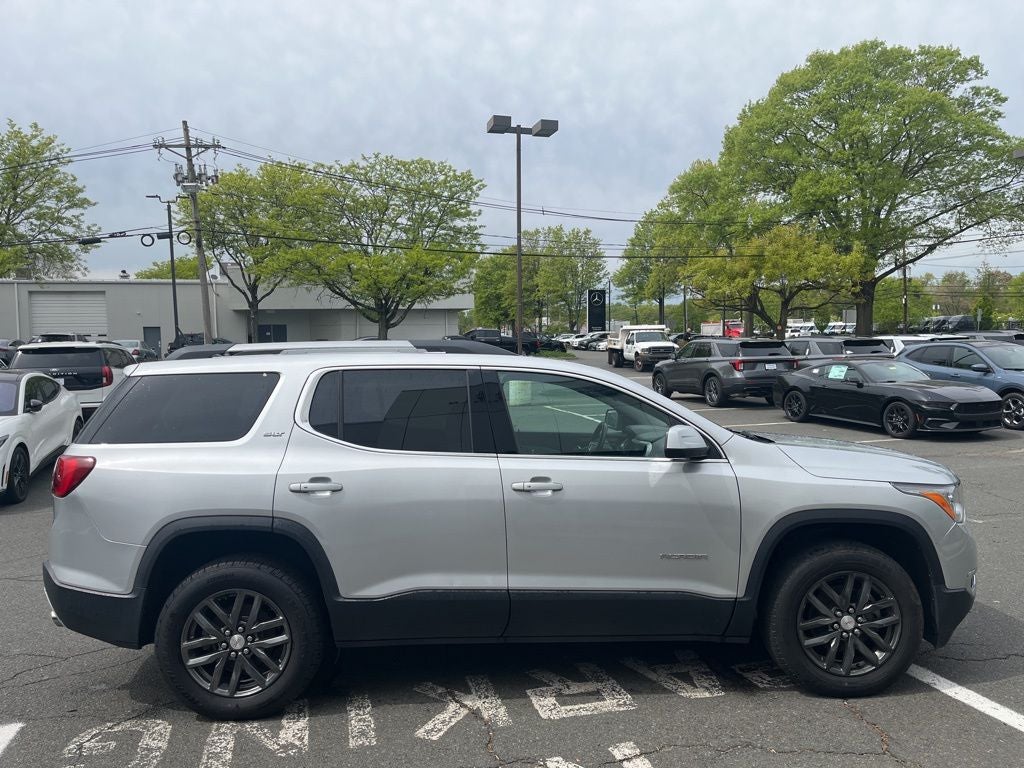 2017 GMC Acadia SLT-1