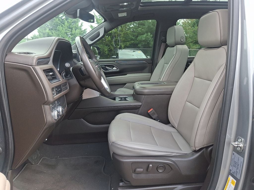 2023 GMC Yukon XL SLT