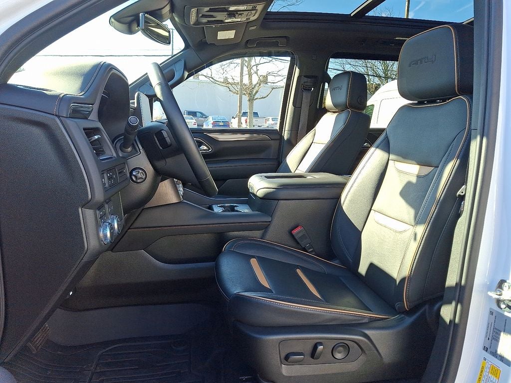 2023 GMC Yukon XL AT4