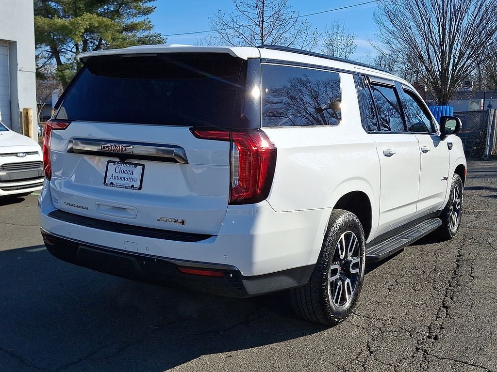 2023 GMC Yukon XL AT4