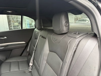 2022 Cadillac XT4 Premium Luxury