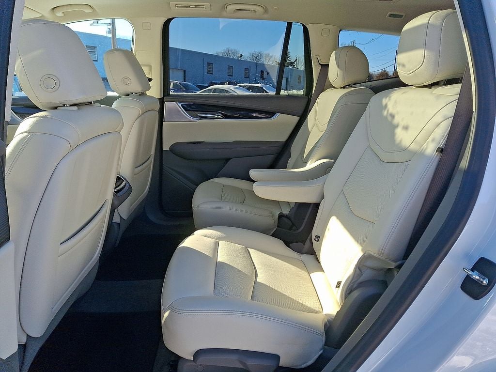 2021 Cadillac XT6 Premium Luxury