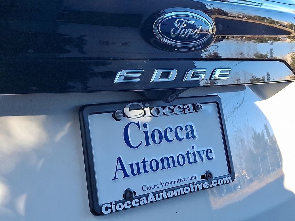 2022 Ford Edge SEL