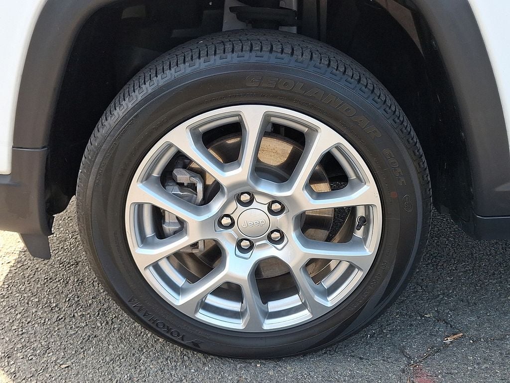 2023 Jeep Compass Latitude Lux