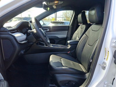 2023 Jeep Compass Latitude Lux