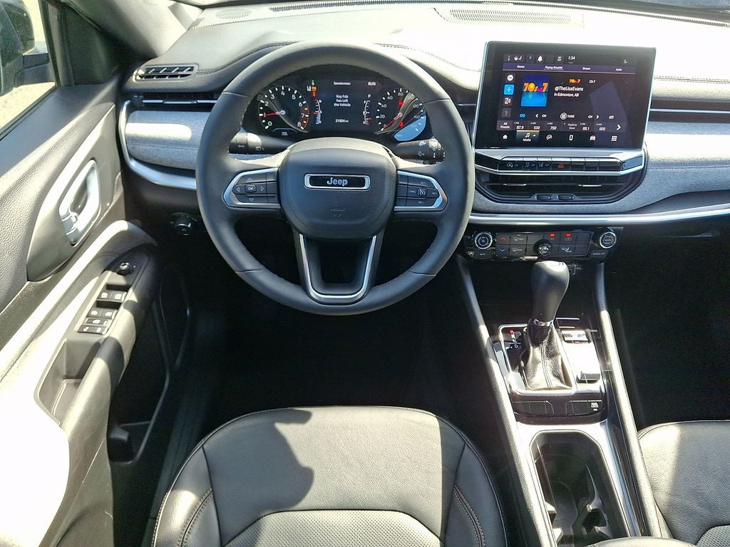 2023 Jeep Compass Latitude Lux