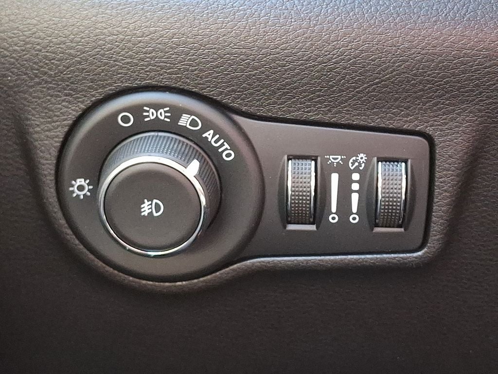 2023 Jeep Compass Latitude Lux