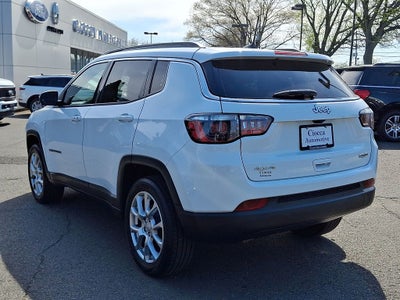 2023 Jeep Compass Latitude Lux