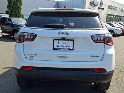 2023 Jeep Compass Latitude Lux