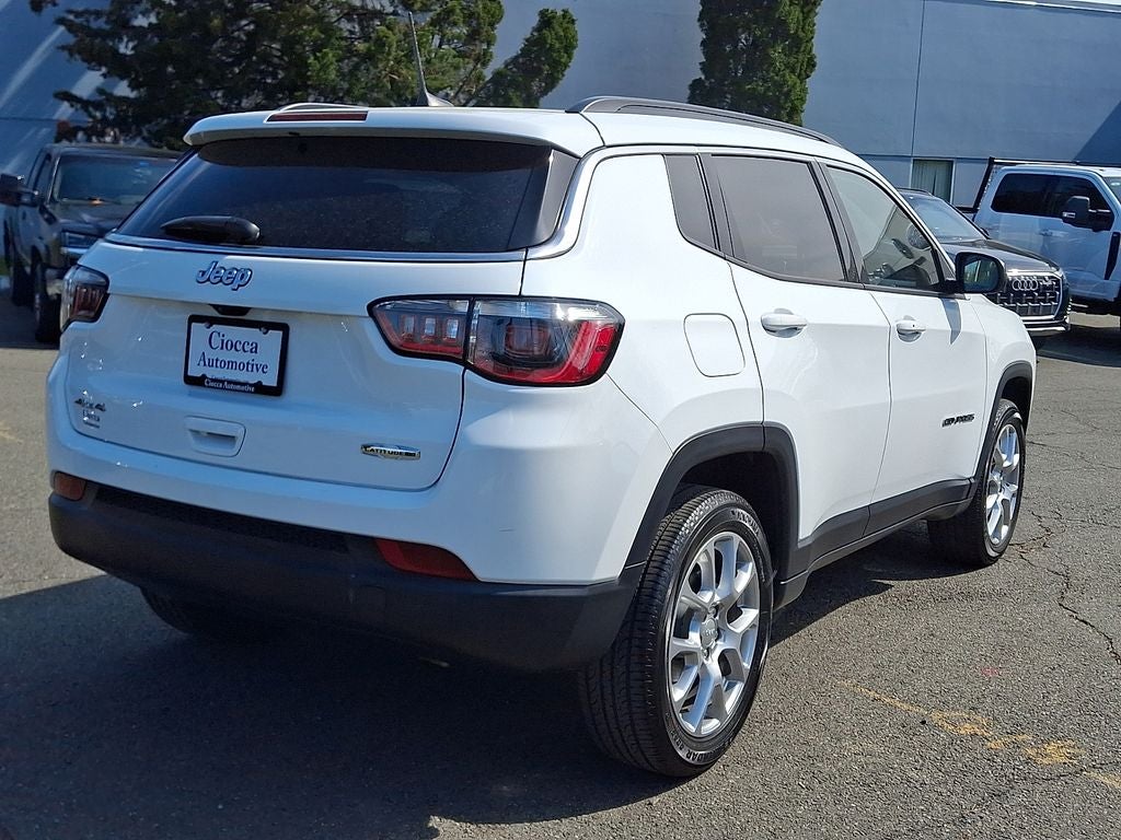 2023 Jeep Compass Latitude Lux